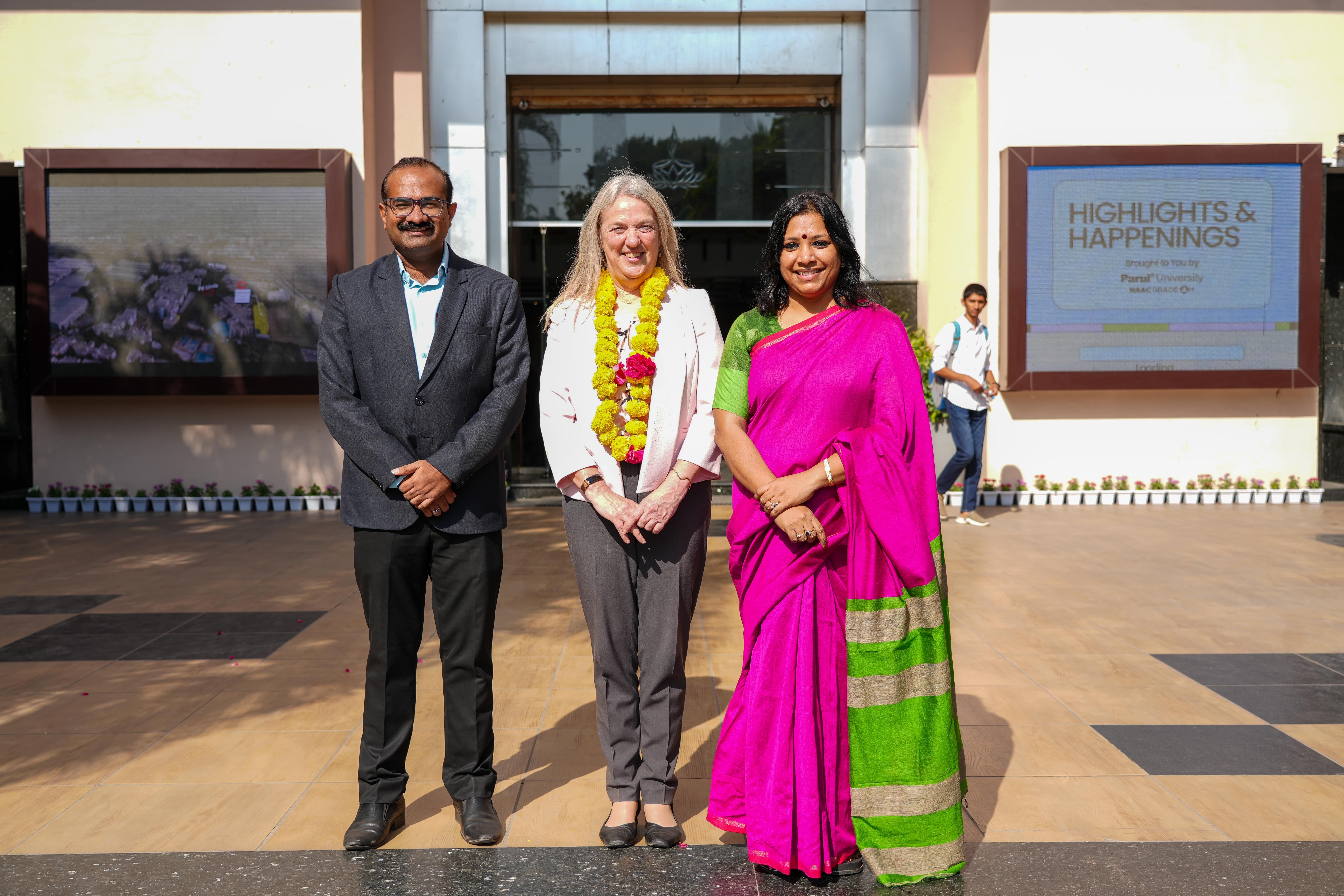 Ms. Robin Sakamoto of Kyorin University Visits Parul University