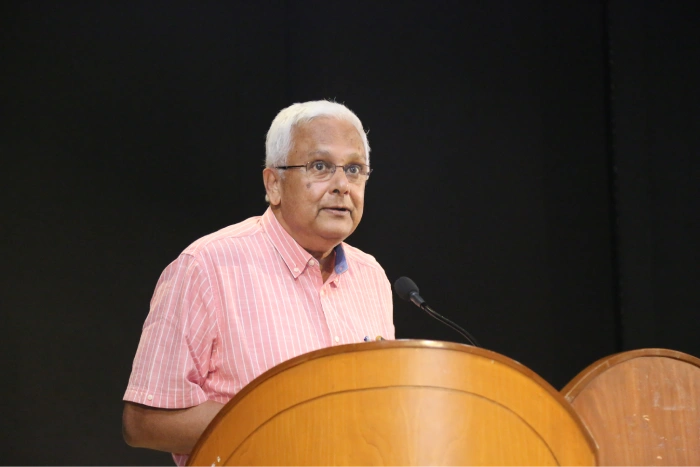 Padmashree Prof. Dr. Dipankar Chaterjee