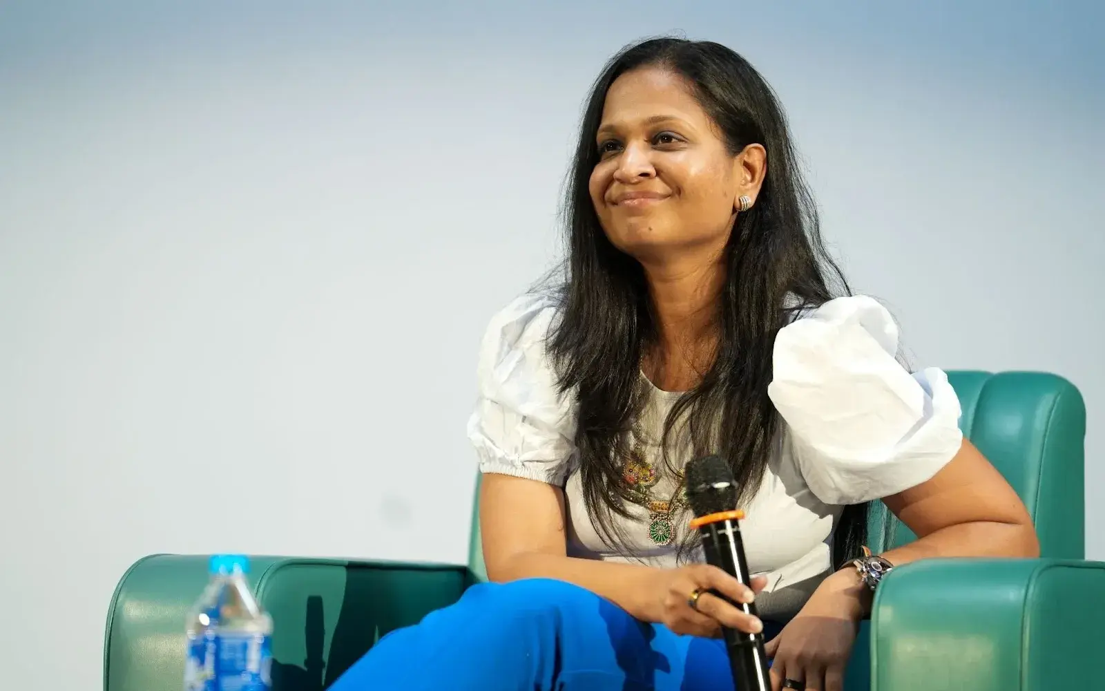Ms. Neha Narain
