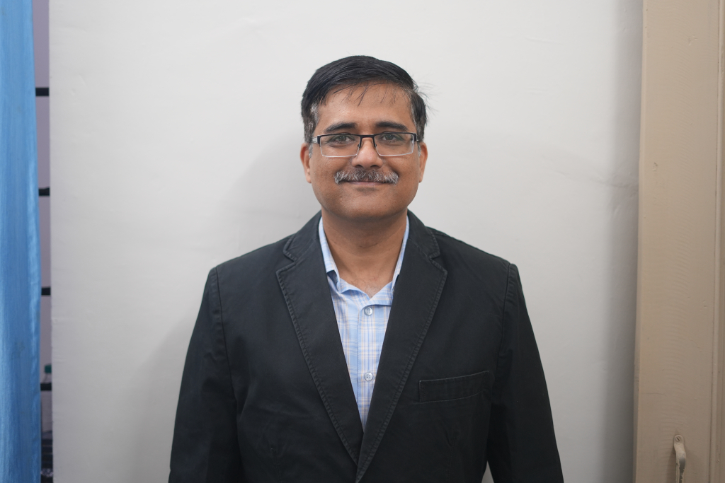 Dr. Neeraj Vedi