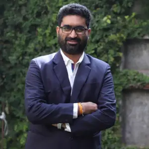 Mr. Omkamal Vashi