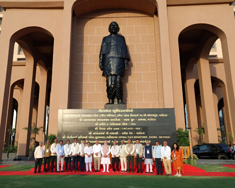 Dr Parul Patel (Vice President of Parul University) at the Sardar Dham’s Inauguration in Vadodara – She has represented the Sole Female Trustee Voice in the meeting with the Honourable Prime Minister of India – Shri Narendra Modi Ji!