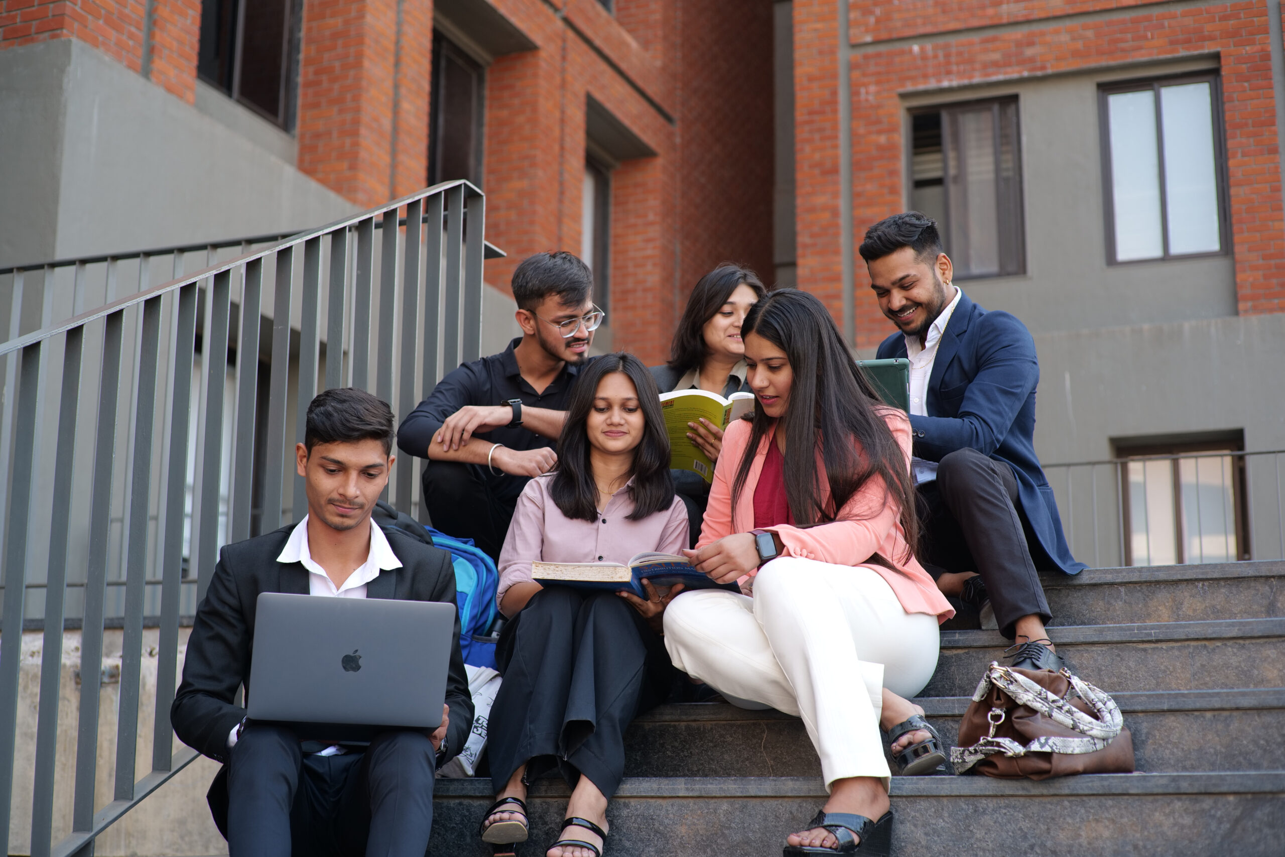 Class 12 done? Build the business degree employers shortlist.