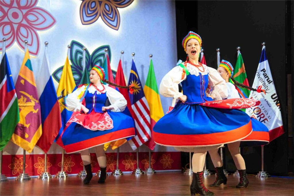 Folklore Festival Performers