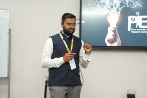 Examples of business model innovation such as marketplaces and subscriptions, taught at Parul University