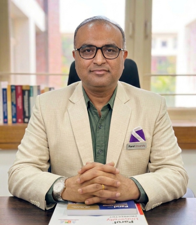 DR. SWAPNIL M PARIKH