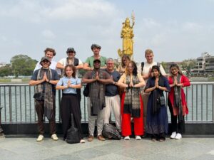 International students exploring historic places and experiencing Indian culture with Parul University!