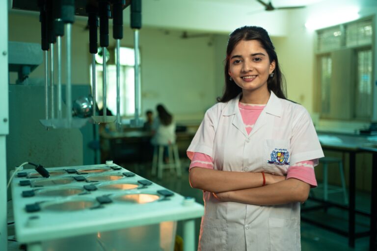 Complete Guide To B.Pharm: Eligibility, Subjects, Career Opportunities and Salary