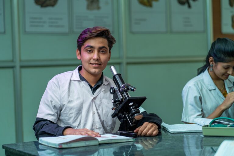 Is B.Pharma the Right Career Choice? Everything You Need to Know