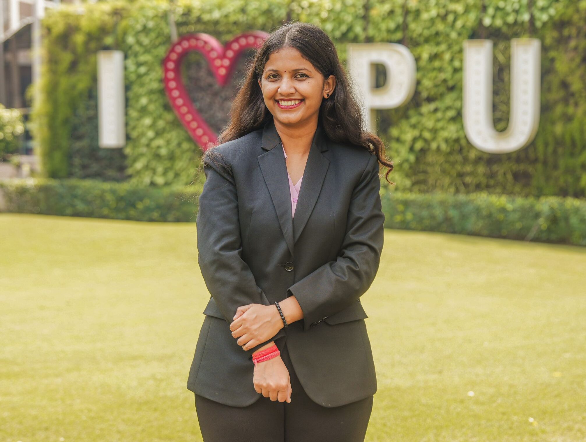 Ms Manali Shah