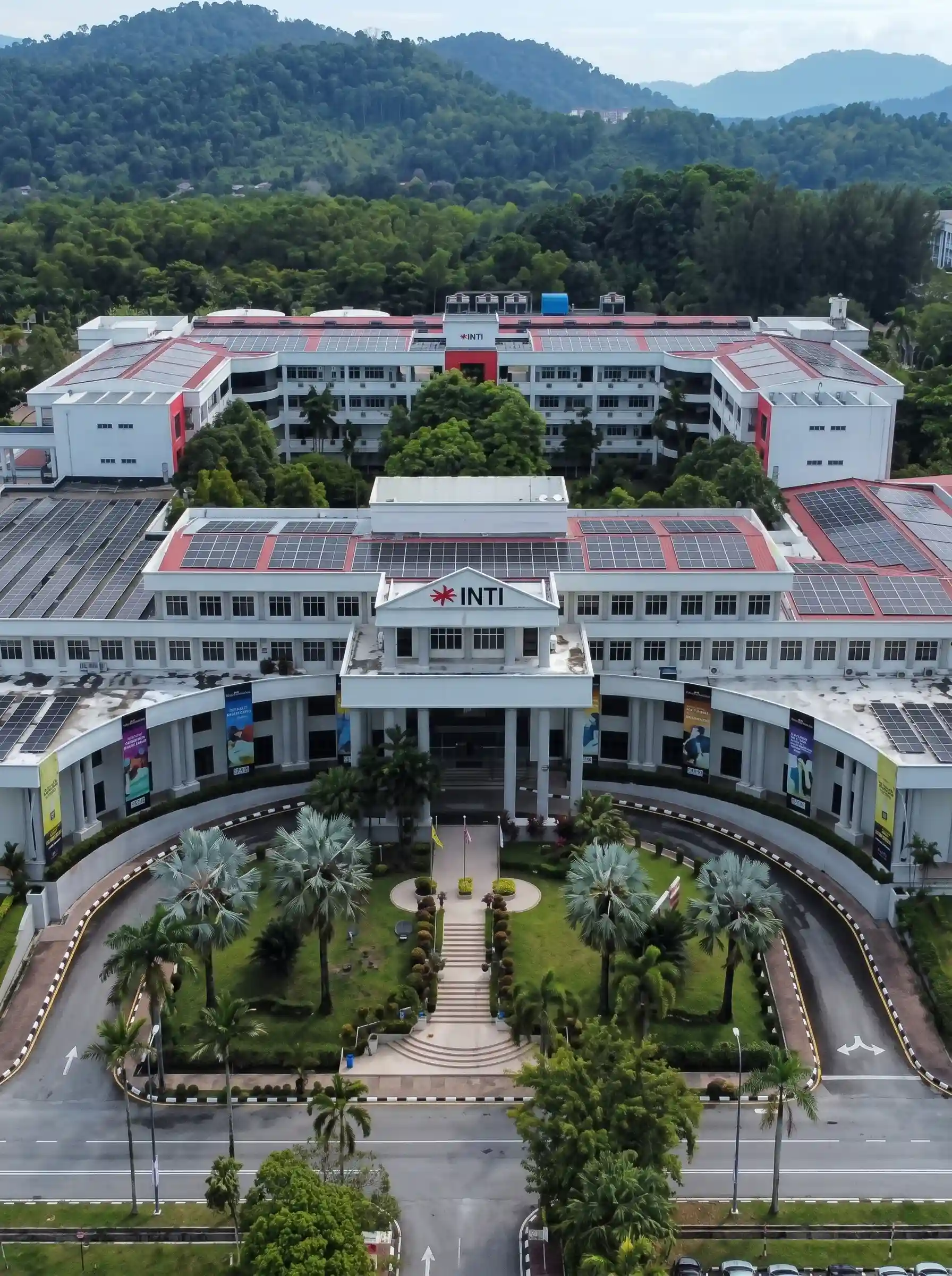 INTI International University
