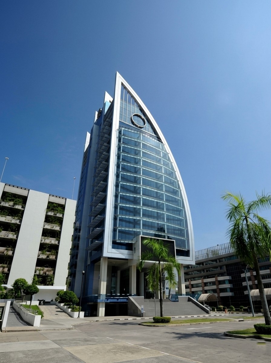 University of The Thai Chamber of Commerce