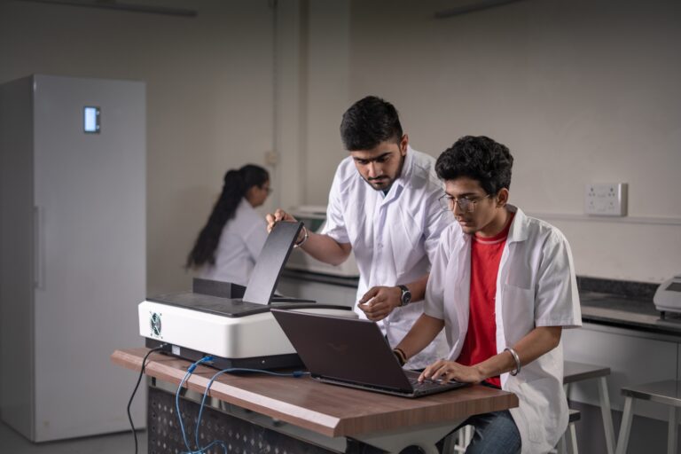 B.Tech Biomedical Engineering: Scope, Career Opportunities, Salary & Future in India