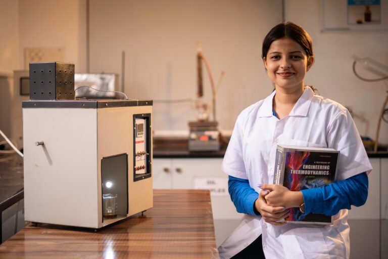 B.Tech Petroleum Engineering vs Chemical Engineering: Which Career Is Better?