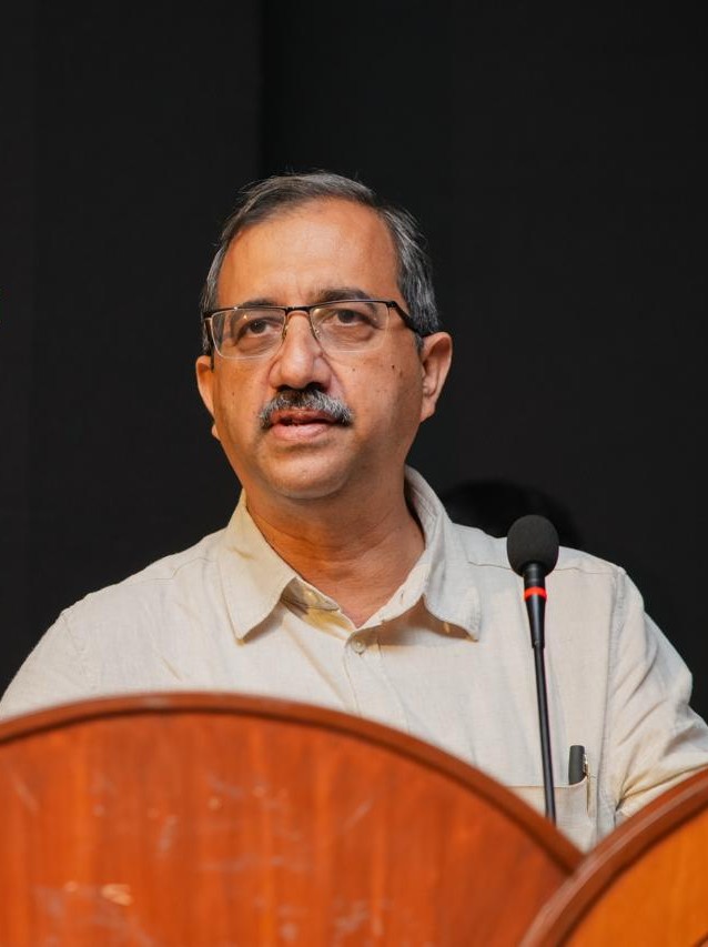 Ar. Daraius choksi
